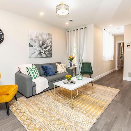 オタワLuxury 1Br With King Bed - Steps From Byward Market!アパートメント エクステリア 写真
